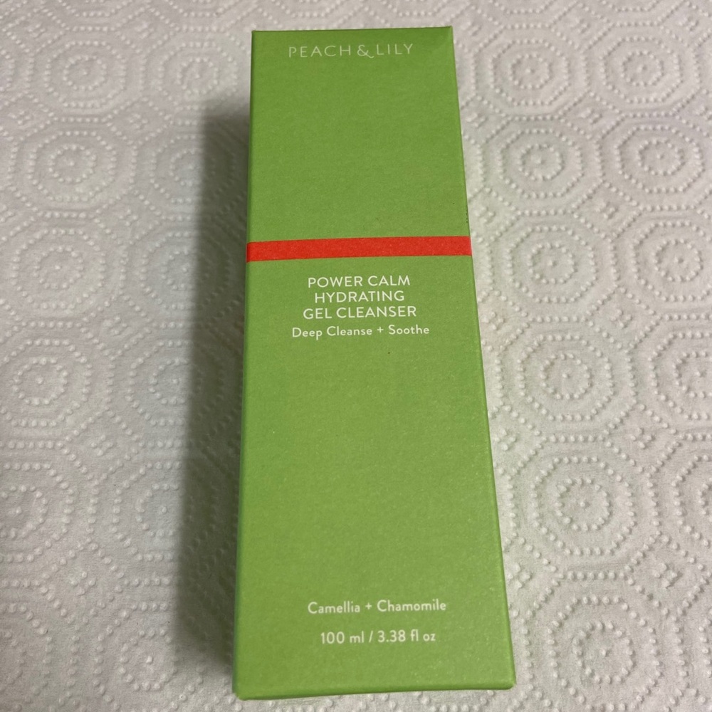 Peach&Lily power calm hydrating gel cleanser